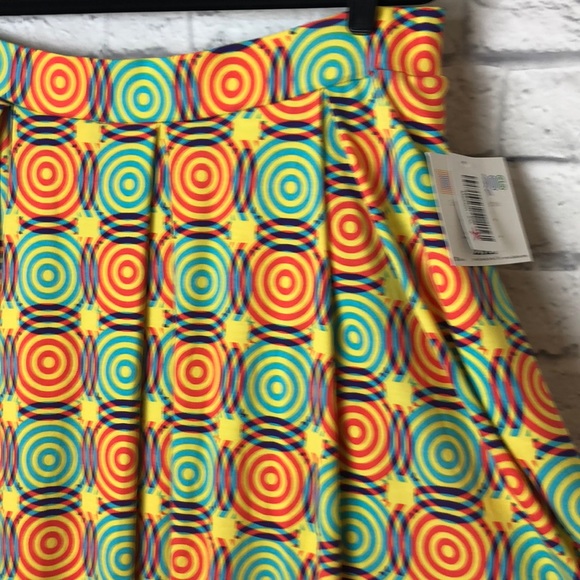 NWT LuLaRoe <Madison> Skirt - Picture 5 of 6